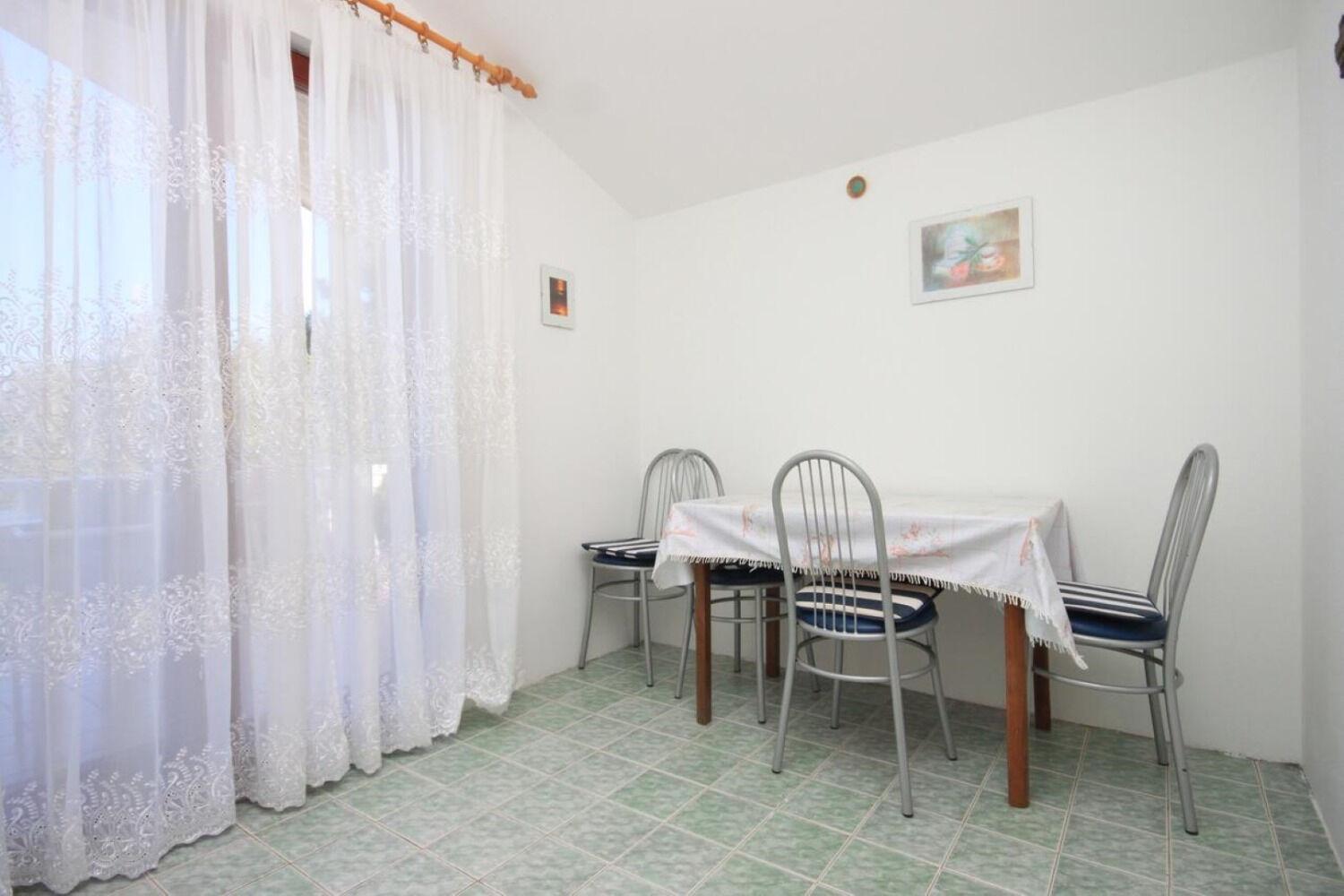 Apartments Nada - 100 M From Beach Кали Екстериор снимка