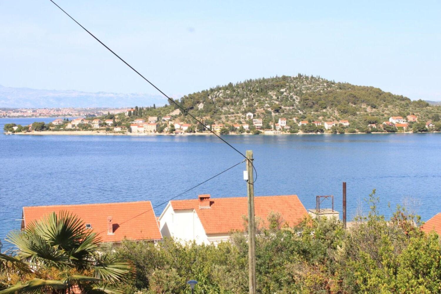 Apartments Nada - 100 M From Beach Кали Екстериор снимка