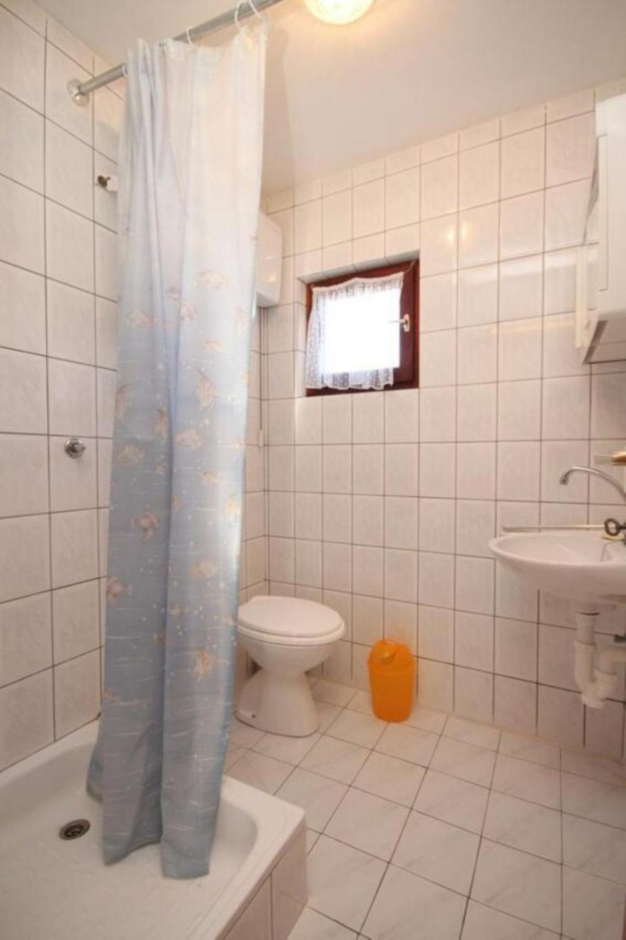Apartments Nada - 100 M From Beach Кали Екстериор снимка